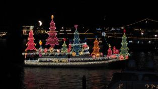 Boat Parade of Lights Boat Parade of Lights