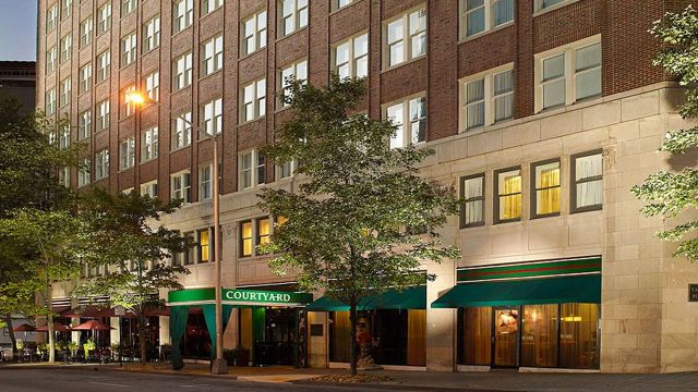 Historic Marriott Courtyard Atlanta Downtown - We Like To Stay Here Historic Marriott Courtyard Atlanta Downtown - We Like To Stay Here