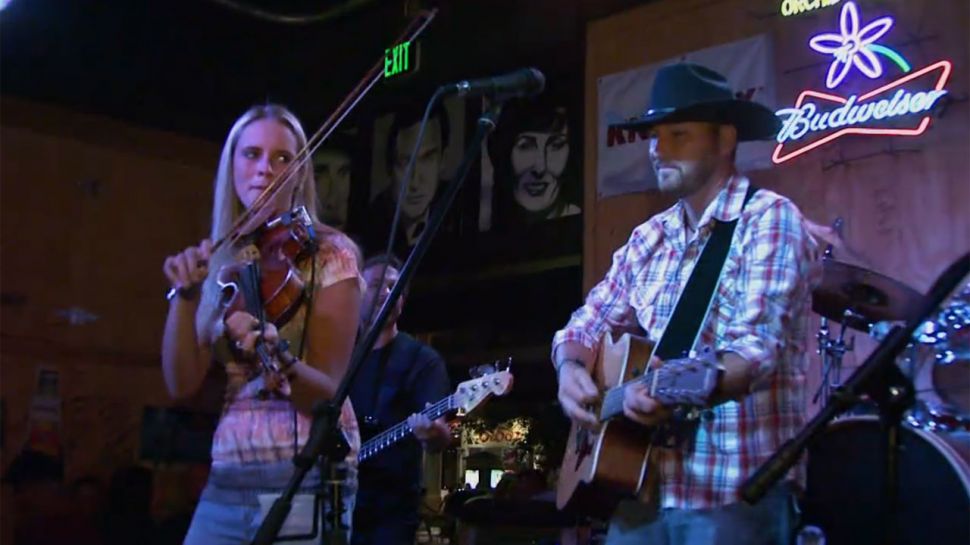Best Restaurants for Music on the Emerald Coast  - Top 5